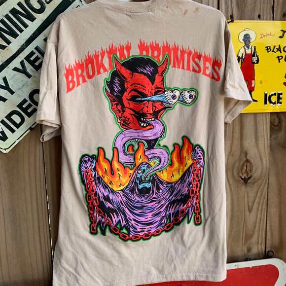 Broken Promises WORST IN ME TEE SAND size M 100% cotton Never Forgive forget - Picture 3 of 8